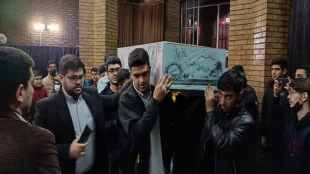 در شب شهادت سپهبد شهید حاج قاسم سلیمانی دانشکده انقلاب اسلامی به عطر حضور شهید گمنام معطر شد 2