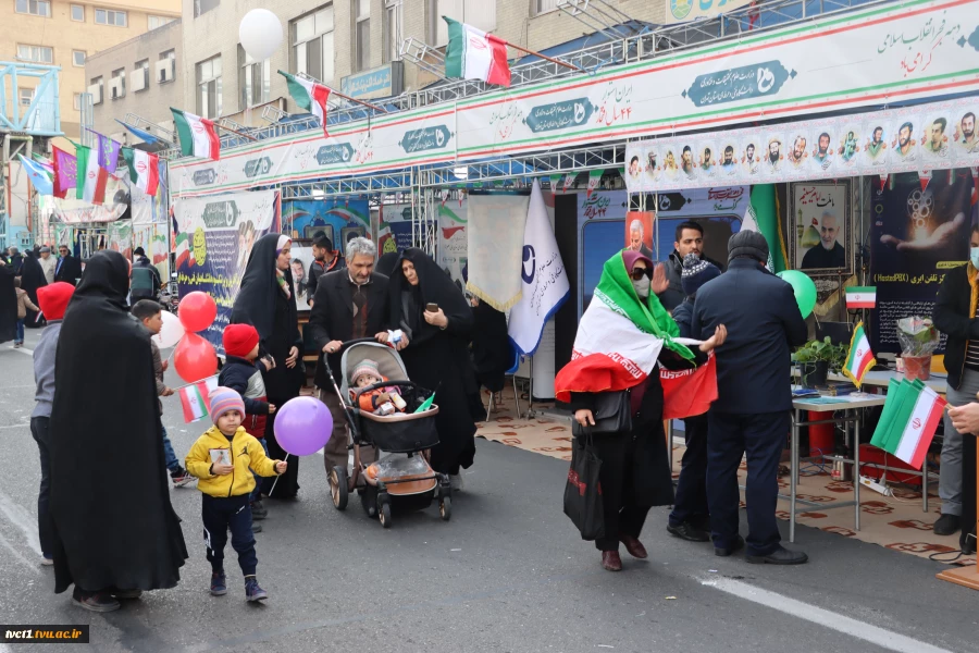 برپایی غرفه گسترده دانشگاه فنی و حرفه ای استان تهران در مراسم راهپیمایی یوم الله ۲۲بهمن 22